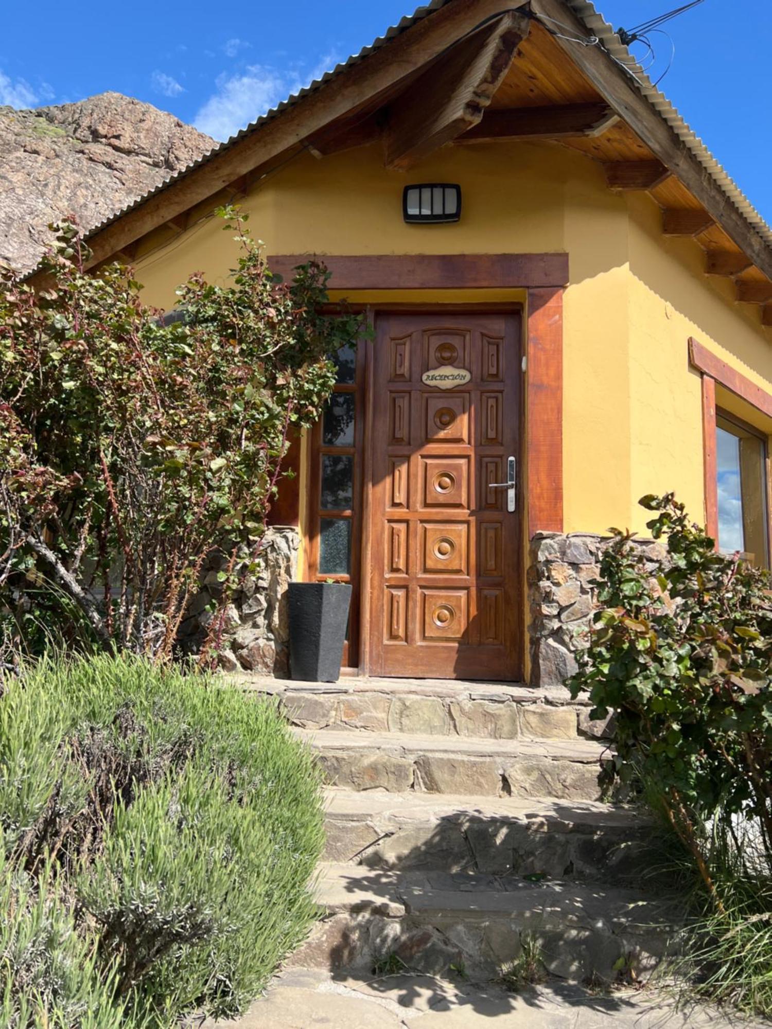 Hosteria Koonek El Chalten Exterior photo
